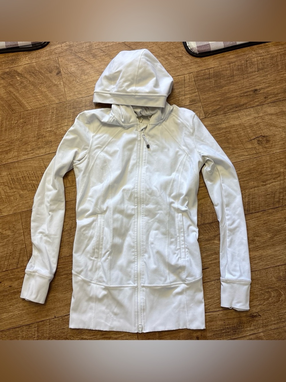 Vintage Lululemon White Stride Jacket II Size 8